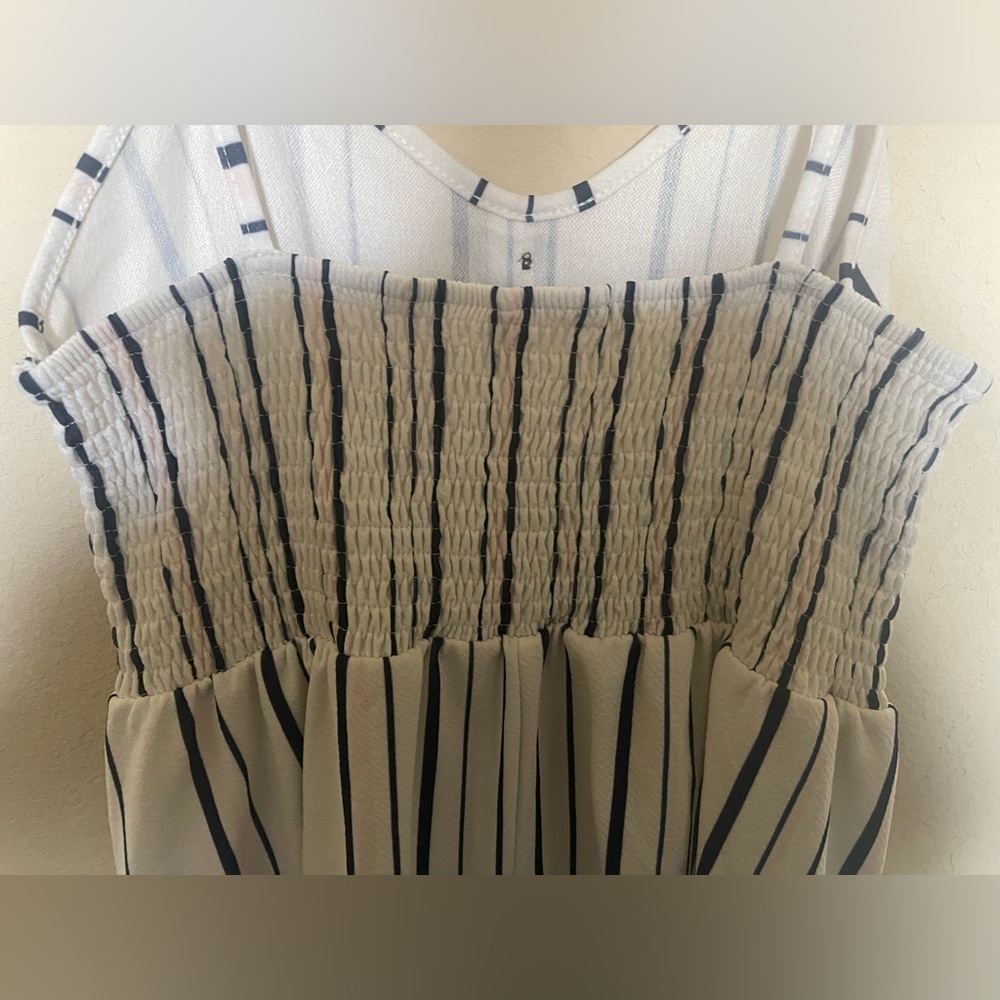 Striped Button-Down Dress - Picture 6 of 6